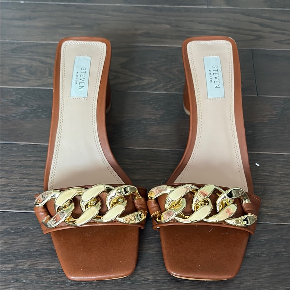 Steven heels with Gold Chain Accent
